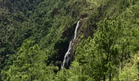 The waterfalls of Pine Ridge