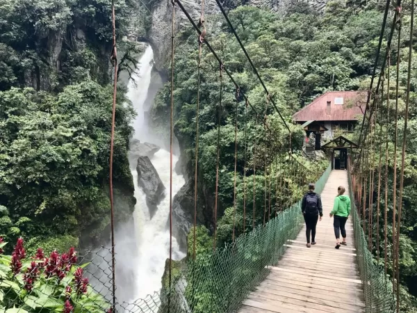 Pailon del Diablo Falls in Baños