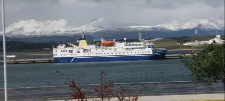 Ocen Nova at Ushuaia port