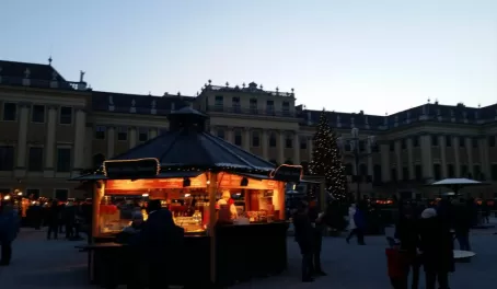 Schonbrunn Palace Christmas Market
