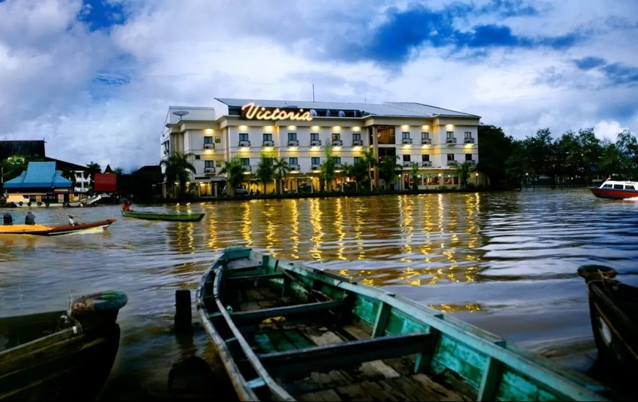 Hotel Victoria River View