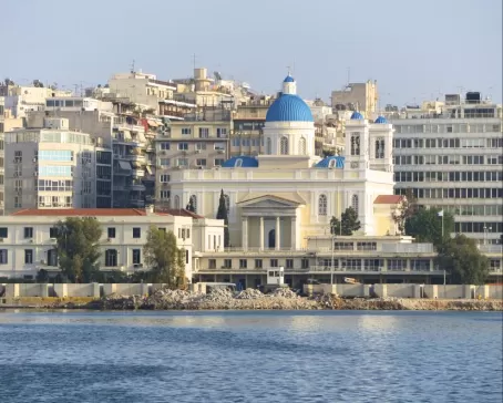 Stop in Piraeus, the port of Athens