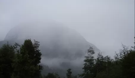 The clouds move into the valley