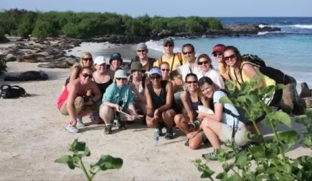 Student group to the Galapagos
