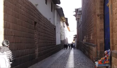 Narrow Cusco street with Incan walls