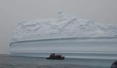 Spectacular zodiac rides through the iceberg graveyard