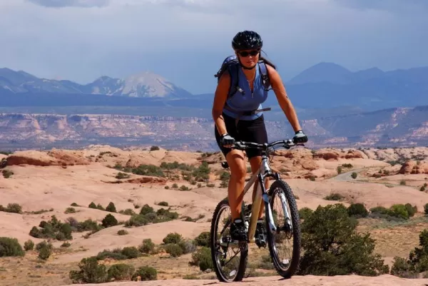 Moab Cyclist - Slickrock Trail