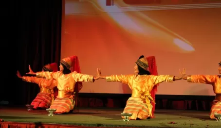 Saman Dance, traditional Acehness dance