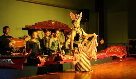 Traditional Indonesian performer