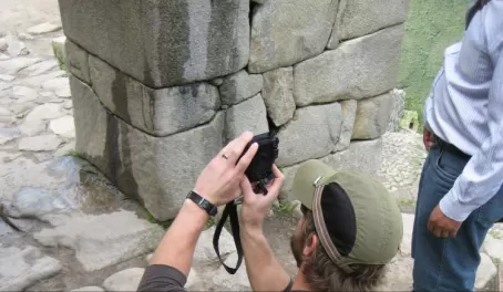 Taking pictures in Machu Picchu