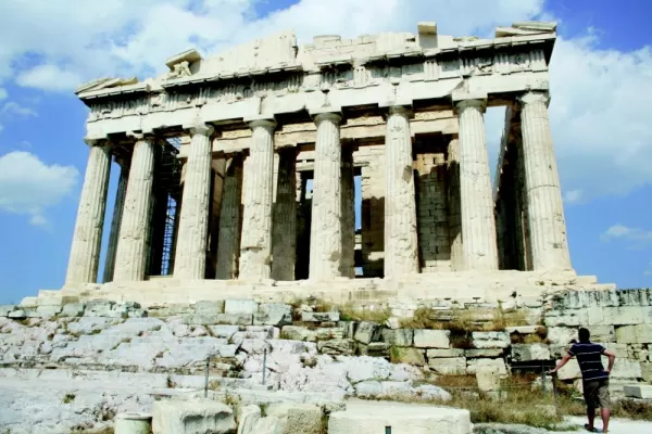 Visit the ruins of the Mediterranean