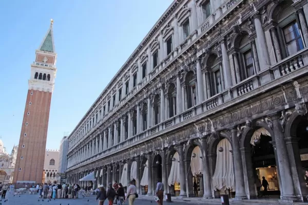 Walk through the stately squares of Italy
