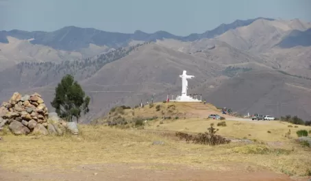 The Jesus statue overlooking Cusco