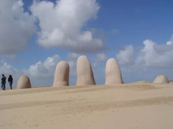 Playa Brava Monumento Mano, Punta del Este