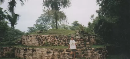 Maya ruins at Pooks Hill