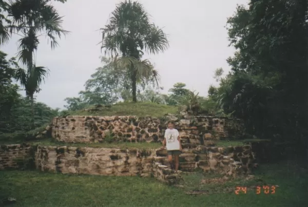 Maya ruins at Pooks Hill