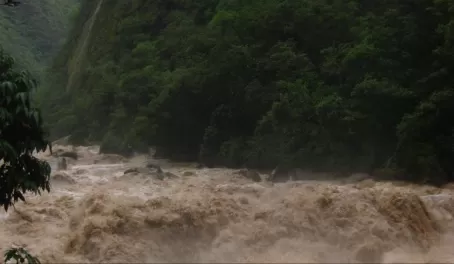 The flooded Urumbamba River. Aguas Calientes, Peru