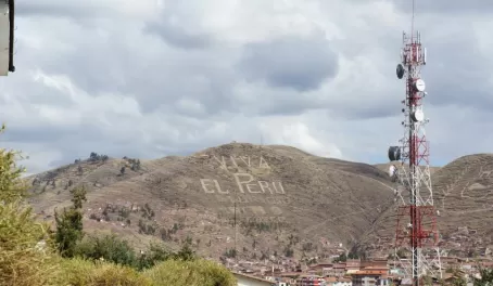 Long live the glorious Peru!