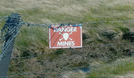 \"Mine\" sign near Goose Green - watch  where you step!