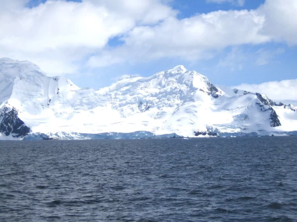 Ice and water along Antarctic Peninsula
