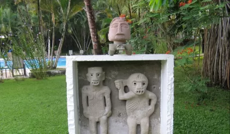 Statues at Villas Rio Mar