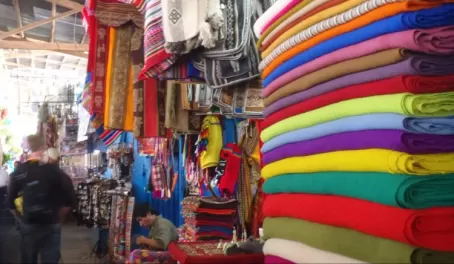 Textiles at the Cuzco market