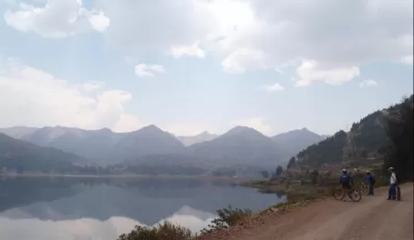 Biking at Lake Piuray