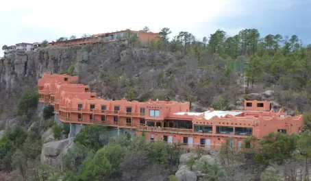 Copper Canyon Lodge