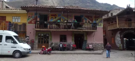 Where we should have been in Pisac.  Note little girls.