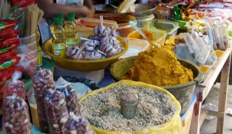 Spices, Belen market