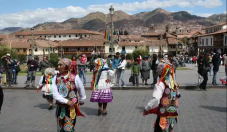 Dancing in the Cusco\'s Plaza de Armas