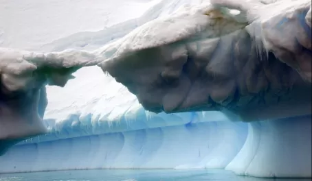 spectacular icebergs