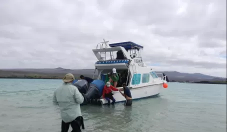 Wet landing in the Galapagos