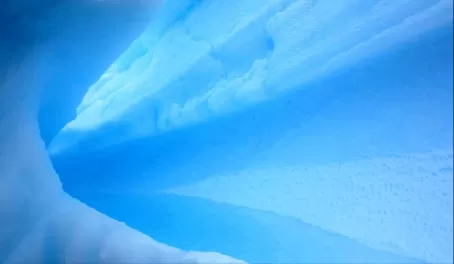 Iceberg tunnel