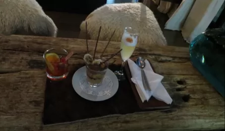 Day 1: Drinks and dessert at Elsplendor Hotel in El Calafate