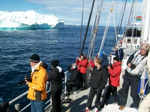 Sailing the Arctic waters