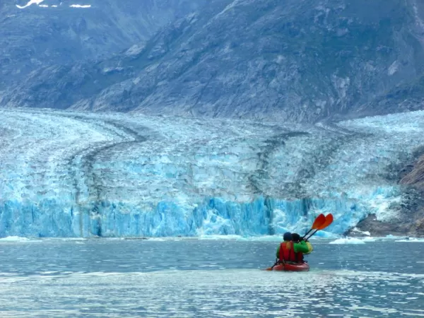 Kayaking near the Glacier