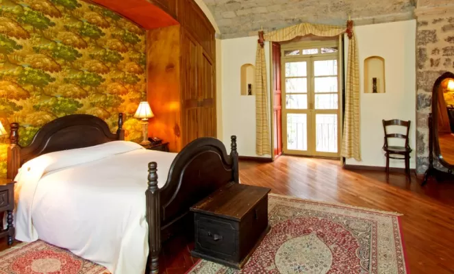Master suite accommodations at La Cienega