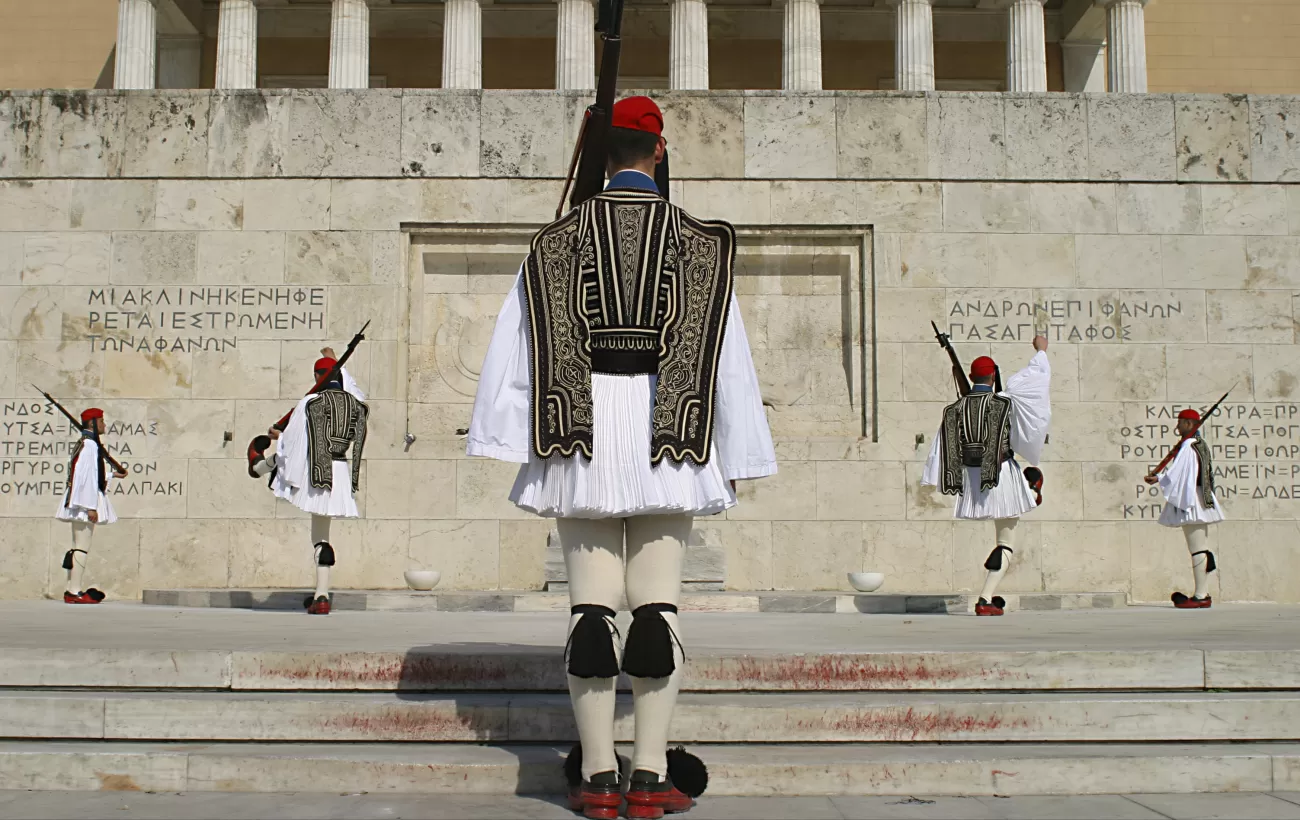Changing of the guards in Athens