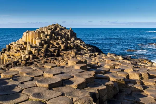 The unique rock formations of Giant's Causeway