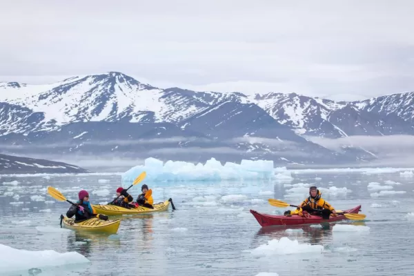 Kayakers come into close contact with icebergs