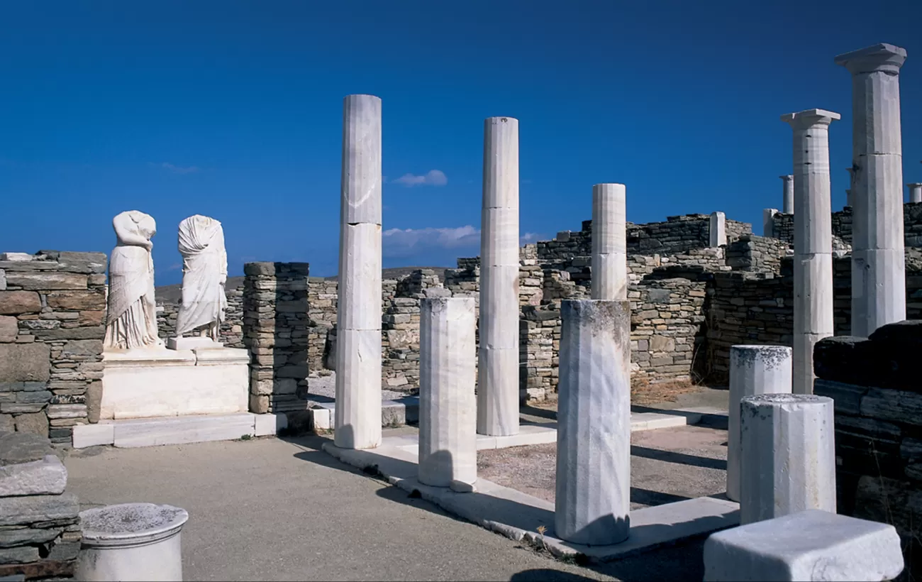 Columns found at Delos