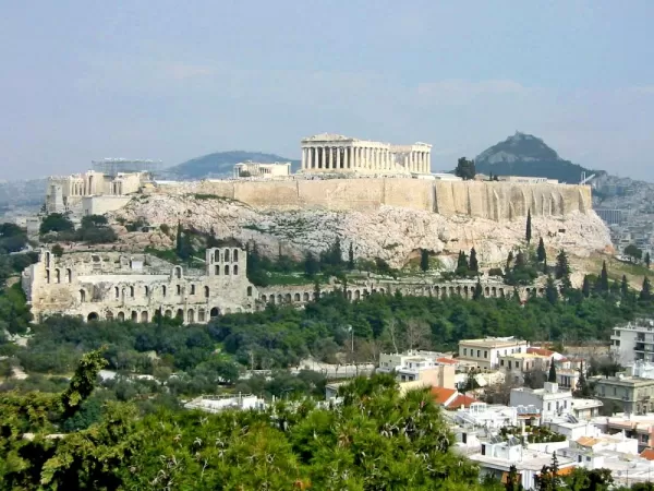 The immpressive Acropolis in Athens