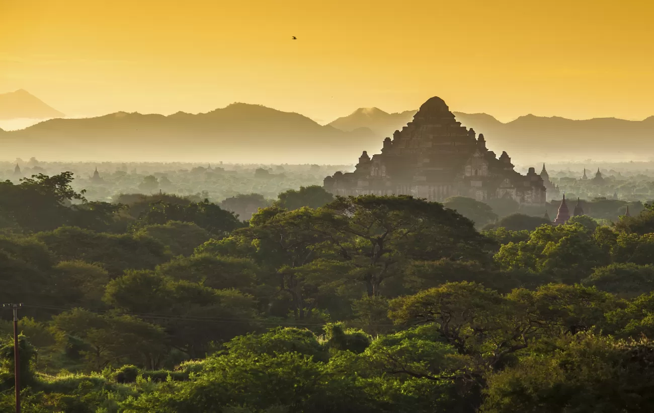 Sunrise over Bagan temples