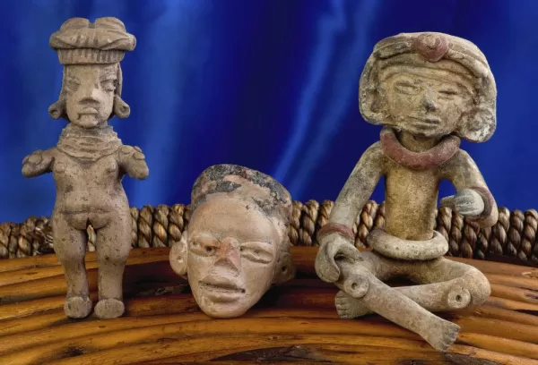 Pre-Columbian ceramic figures