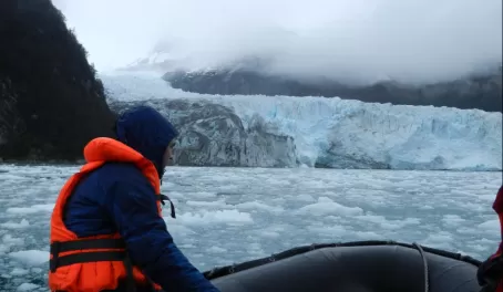 Zodiac Cruising - right before we hit the iceberg