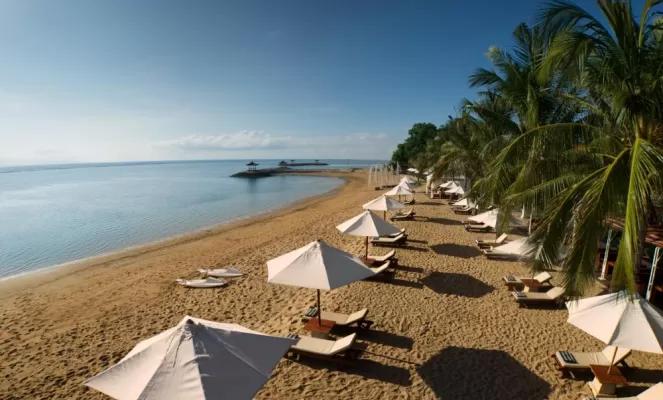 Relax on Sanur Beach in Bali