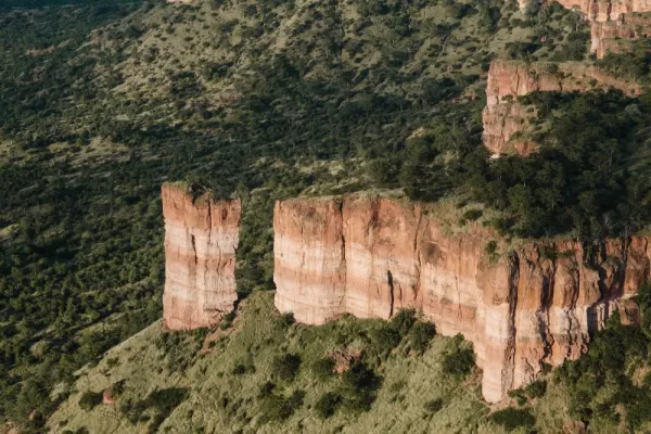 The red sandstone Chilojo Cliffs